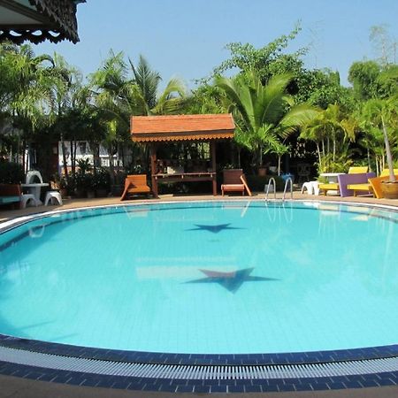 Orchid Hibiscus Guest House Сукотай Екстериор снимка