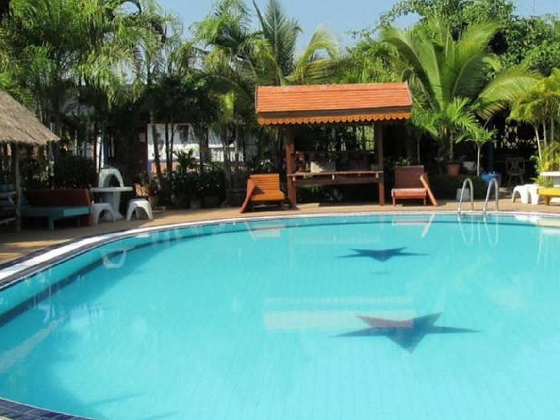 Orchid Hibiscus Guest House Сукотай Екстериор снимка